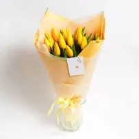 Букет № 571 из 15 желтых тюльпанов — фото 23