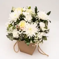 Коробка № 236 с белой одиночной хризантемой  — фото 35