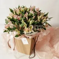 Композиция № 229 в крафтовой сумочке — фото 4