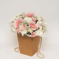 Коробка № 209 с герберами и хризантемой  — фото 38