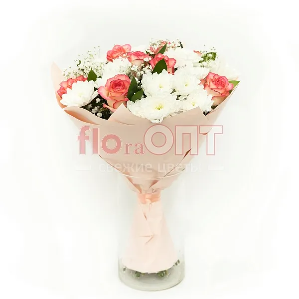 Букет № 522 с розовыми розами и белой хризантемой  — фото 1