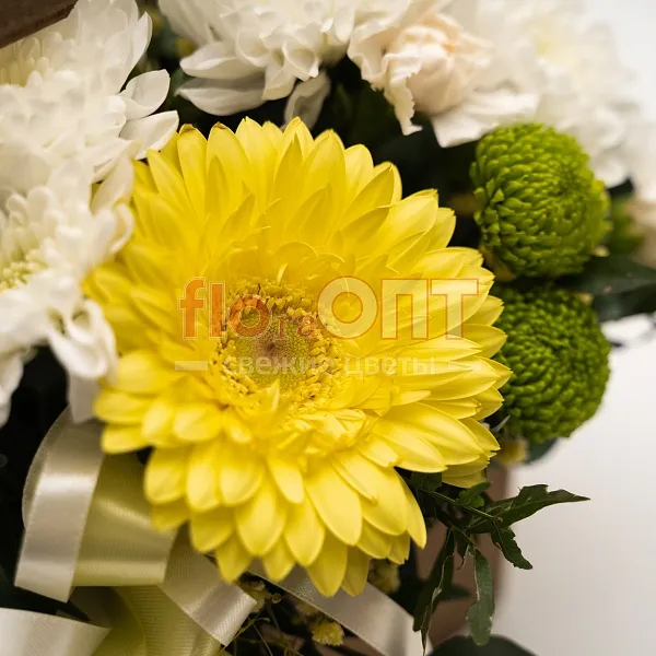 Композиция № 180 в деревянном ящике с герберой  — фото 2