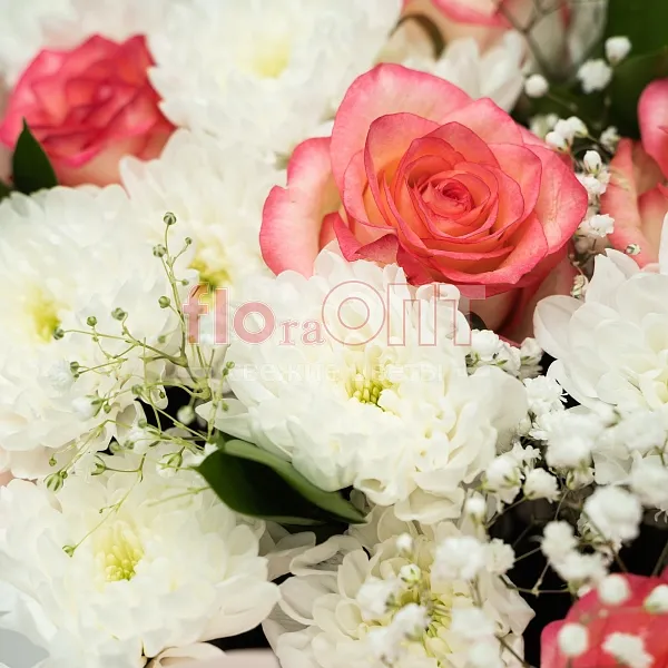 Букет № 522 с розовыми розами и белой хризантемой  — фото 5