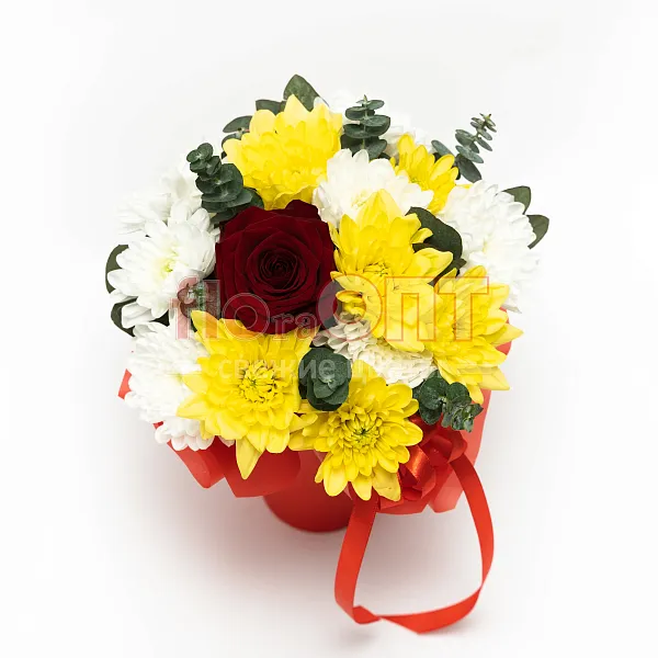 Цветочный стаканчик № 159 с красной розой и хризантемой  — фото 2