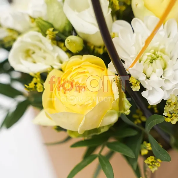 Коробка № 186 сборная с желтой герберой  — фото 4