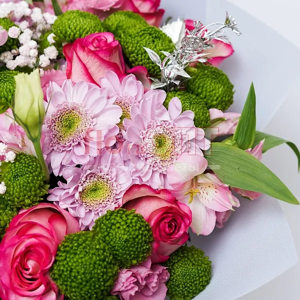 Букет № 420 с сиреневой хризантемой и розами  — фото 5