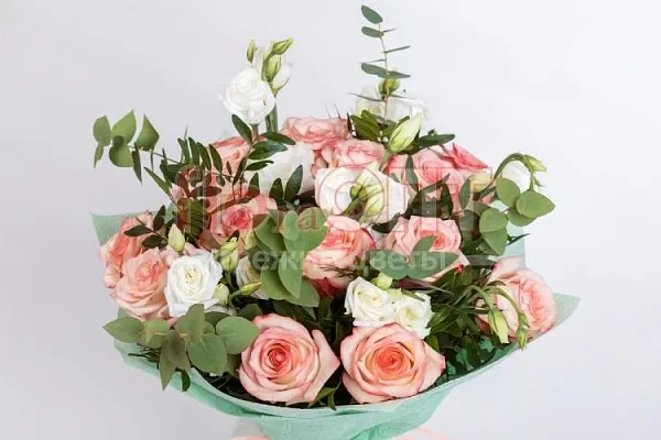 Букет № 123 из чайных роз и эустомы — фото 4