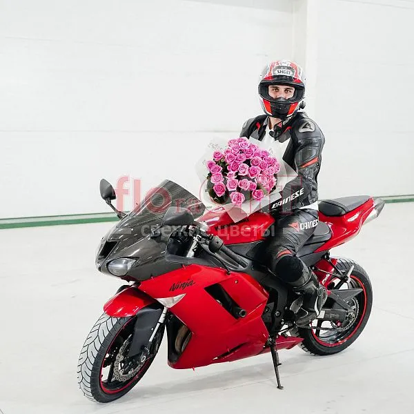 Букет № 551 с розовыми розами  — фото 3