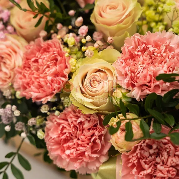 Композиция № 207 с гвоздикой и розой  — фото 4