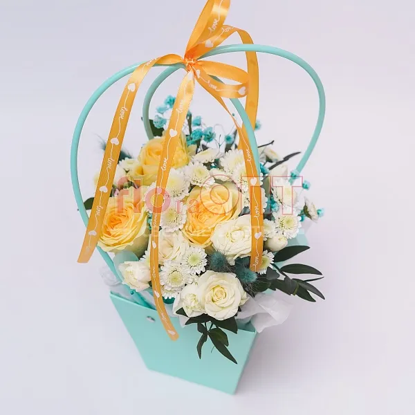 Коробка № 165 голубая с розами  — фото 3