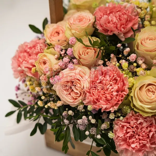 Композиция № 207 с гвоздикой и розой  — фото 3