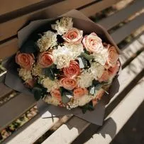 Букет Сборный №6 с белыми диантусами и розовой розой  — фото 39