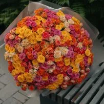 Букет Гигант №13 из желтых и розовых кустовых роз — фото 3